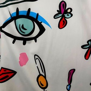 POP ART LIP WHITE BUTTON DOWN SHIRT